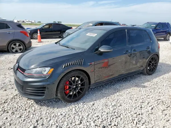 3VW447AUXHM069560 2017 VOLKSWAGEN GTI - Image 1