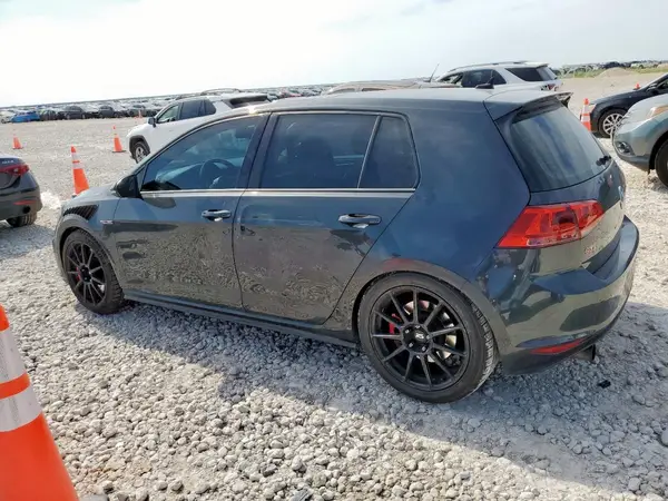 3VW447AUXHM069560 2017 VOLKSWAGEN GTI - Image 2