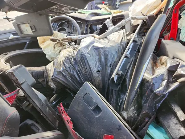 3VW447AUXJM255198 2018 VOLKSWAGEN GTI - Image 8