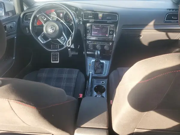 3VW447AUXJM280442 2018 VOLKSWAGEN GTI - Image 8