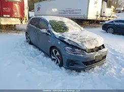 3VW447AUXJM282952 2018 VOLKSWAGEN GTI