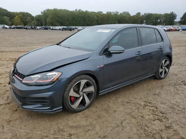 3VW447AUXJM285012 2018 VOLKSWAGEN GTI - Image 1