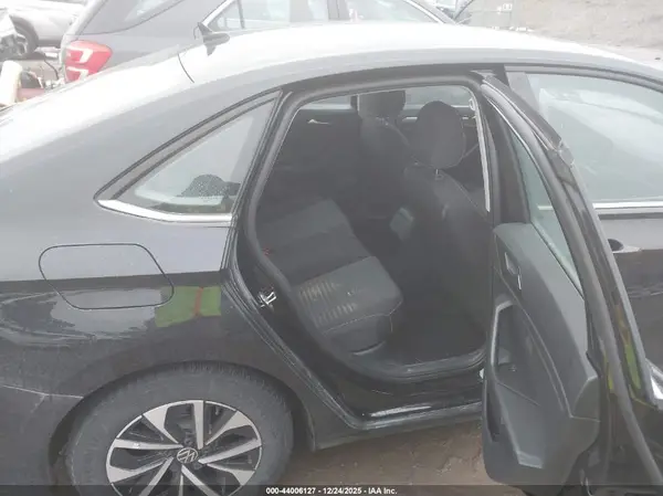 3VW4M7BU3PM053391 2023 VOLKSWAGEN JETTA - Image 8