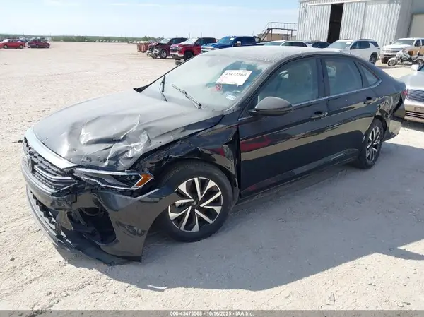 3VW4M7BU5RM100374 2024 VOLKSWAGEN JETTA - Image 2