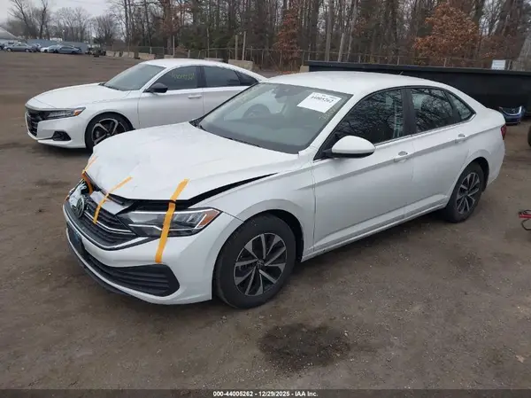 3VW4M7BU6RM029816 2024 VOLKSWAGEN JETTA - Image 2