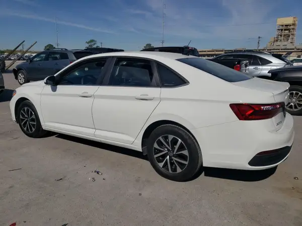 3VW4M7BU7RM035561 2024 VOLKSWAGEN JETTA - Image 2