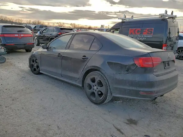 3VW4S7AJ5GM315943 2016 VOLKSWAGEN JETTA - Image 2