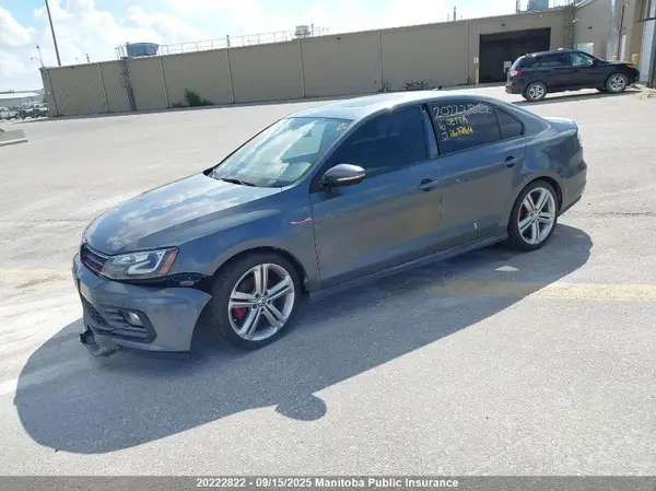 3VW4S7AJ7GM267264 2016 VOLKSWAGEN JETTA - Image 2