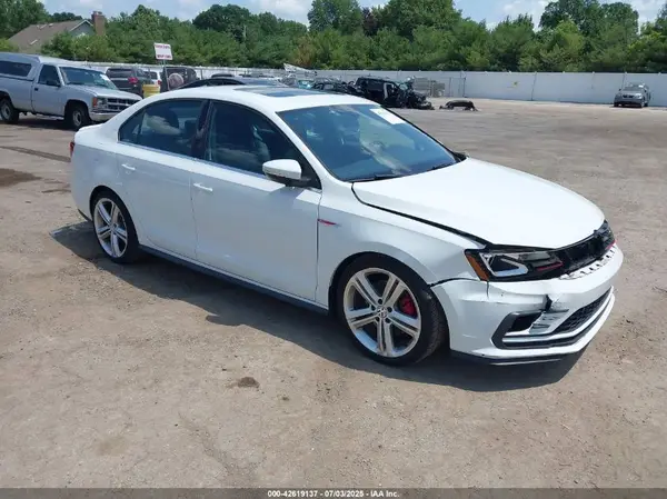 3VW4S7AJ9GM263765 2016 VOLKSWAGEN JETTA - Image 1