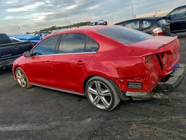 3VW4S7AJXGM331068 2016 VOLKSWAGEN JETTA - Image 2
