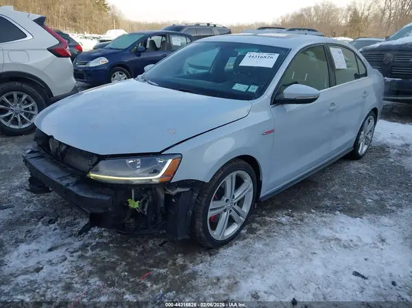 3VW4T7AJ0HM327299 2017 VOLKSWAGEN JETTA - Image 2