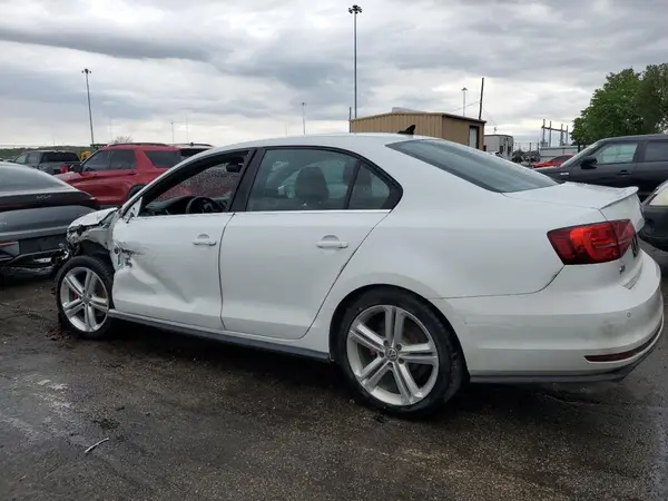 3VW4T7AJ0HM378947 2017 VOLKSWAGEN JETTA - Image 2