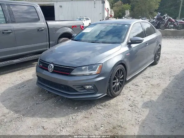 3VW4T7AJ0HM401451 2017 VOLKSWAGEN JETTA - Image 2