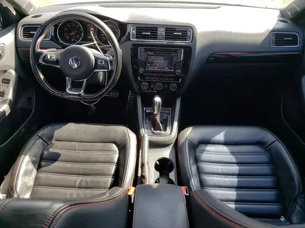 3VW4T7AJ1HM305702 2017 VOLKSWAGEN JETTA - Image 8