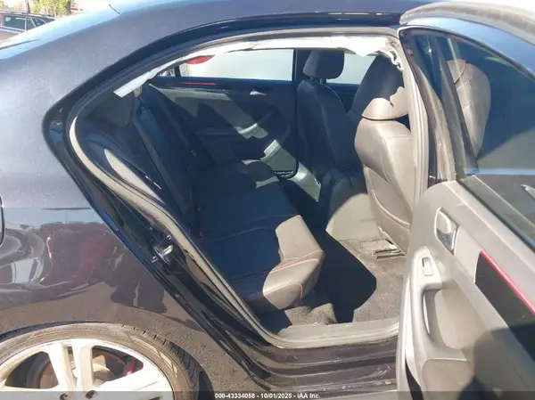 3VW4T7AJ1HM313847 2017 VOLKSWAGEN JETTA - Image 8