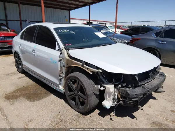 3VW4T7AJ1HM341518 2017 VOLKSWAGEN JETTA - Image 1