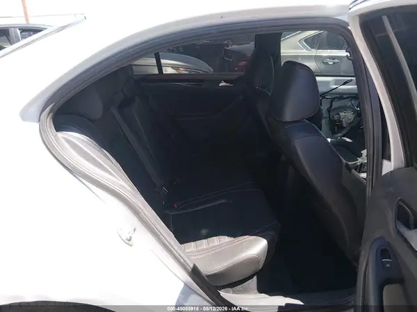 3VW4T7AJ1HM341518 2017 VOLKSWAGEN JETTA - Image 8