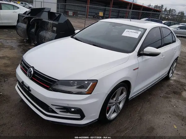 3VW4T7AJ1HM357833 2017 VOLKSWAGEN JETTA - Image 2