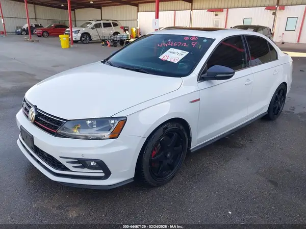 3VW4T7AJ2HM388122 2017 VOLKSWAGEN JETTA - Image 2