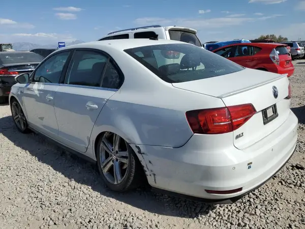 3VW4T7AJ3HM228430 2017 VOLKSWAGEN JETTA - Image 2
