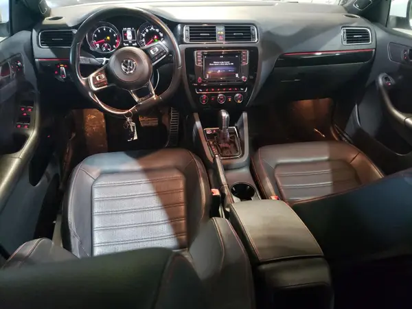 3VW4T7AJ3HM294010 2017 VOLKSWAGEN JETTA - Image 8