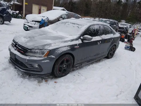3VW4T7AJ3HM299949 2017 VOLKSWAGEN JETTA - Image 2
