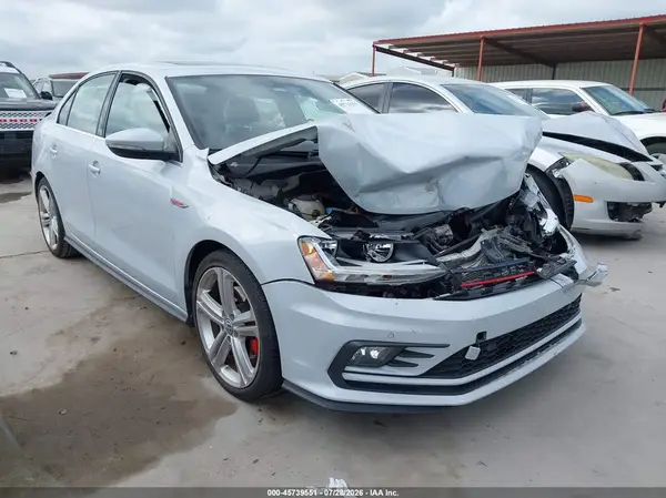 3VW4T7AJ3HM307550 2017 VOLKSWAGEN JETTA - Image 1