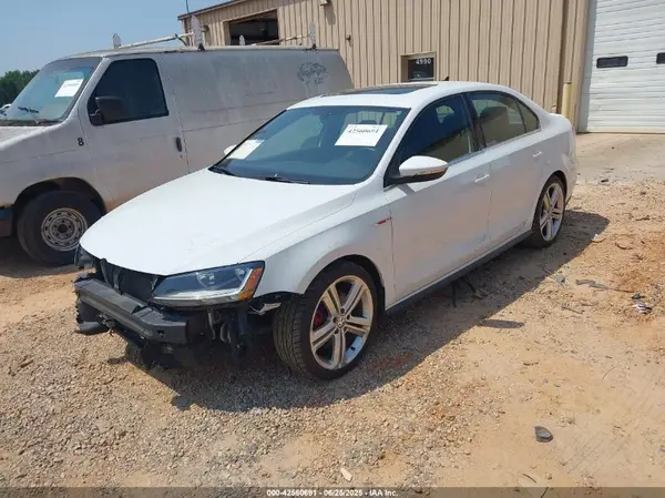 3VW4T7AJ4HM285574 2017 VOLKSWAGEN JETTA - Image 2