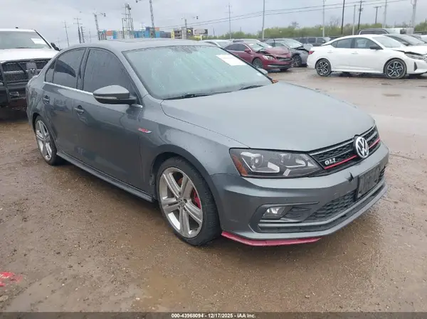 3VW4T7AJ4HM296686 2017 VOLKSWAGEN JETTA - Image 1