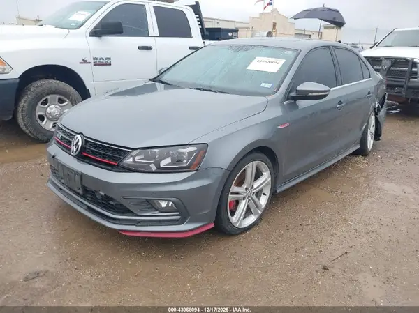 3VW4T7AJ4HM296686 2017 VOLKSWAGEN JETTA - Image 2