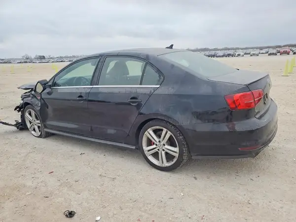 3VW4T7AJ4HM349242 2017 VOLKSWAGEN JETTA - Image 2