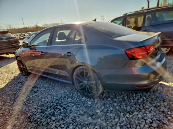 3VW4T7AJ4HM369104 2017 VOLKSWAGEN JETTA - Image 2
