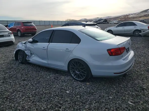 3VW4T7AJ4JM216227 2018 VOLKSWAGEN JETTA - Image 2