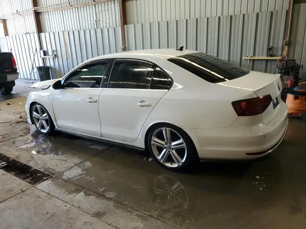3VW4T7AJ5HM236786 2017 VOLKSWAGEN JETTA - Image 2