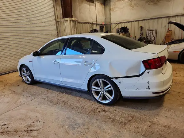 3VW4T7AJ5HM404572 2017 VOLKSWAGEN JETTA - Image 2