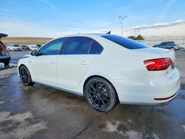 3VW4T7AJ5JM225504 2018 VOLKSWAGEN JETTA - Image 2
