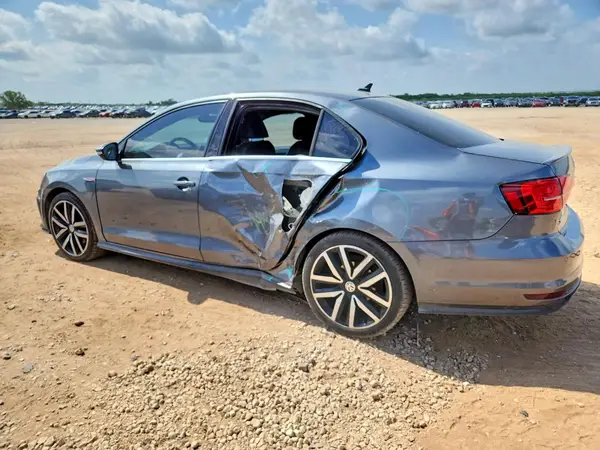 3VW4T7AJ5JM247387 2018 VOLKSWAGEN JETTA - Image 2