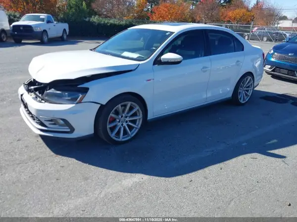 3VW4T7AJ6HM342292 2017 VOLKSWAGEN JETTA - Image 2