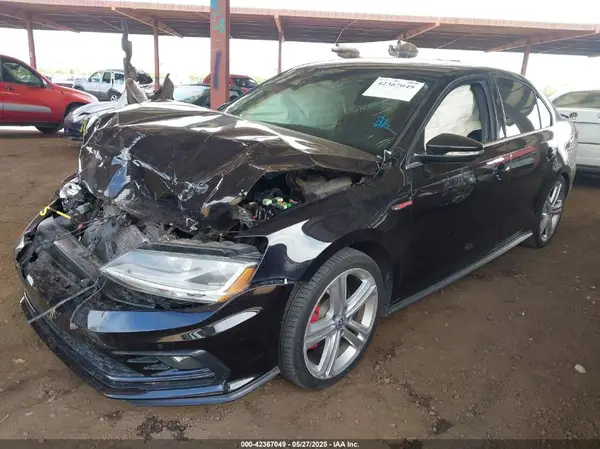 3VW4T7AJ6HM398572 2017 VOLKSWAGEN JETTA - Image 2