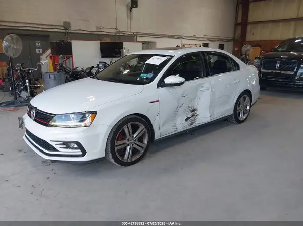 3VW4T7AJ7HM369209 2017 VOLKSWAGEN JETTA - Image 2