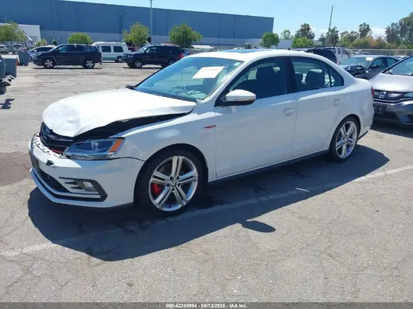 3VW4T7AJ8GM346116 2016 VOLKSWAGEN JETTA - Image 2
