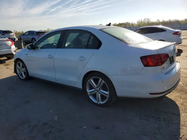 3VW4T7AJ8HM339524 2017 VOLKSWAGEN JETTA - Image 2