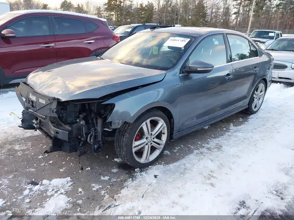 3VW4T7AJ8HM348059 2017 VOLKSWAGEN JETTA - Image 2