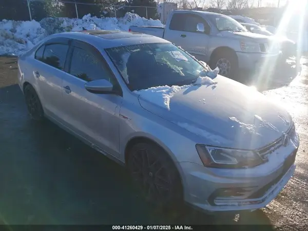 3VW4T7AJ9GM356895 2016 VOLKSWAGEN JETTA - Image 1