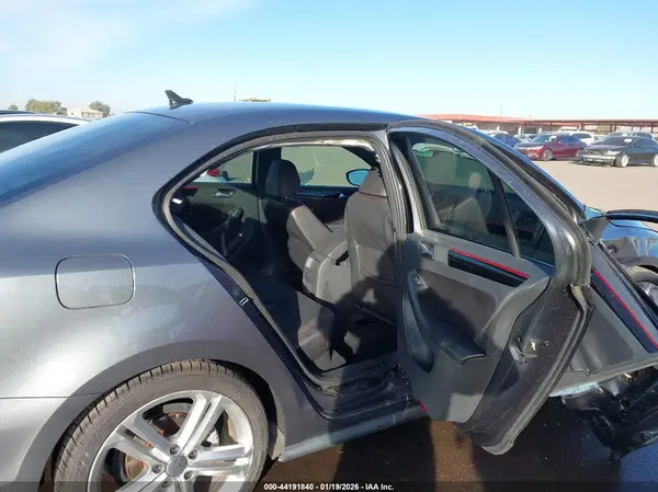 3VW4T7AJ9HM341122 2017 VOLKSWAGEN JETTA - Image 8