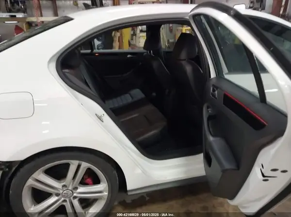 3VW4T7AJ9HM345767 2017 VOLKSWAGEN JETTA - Image 8