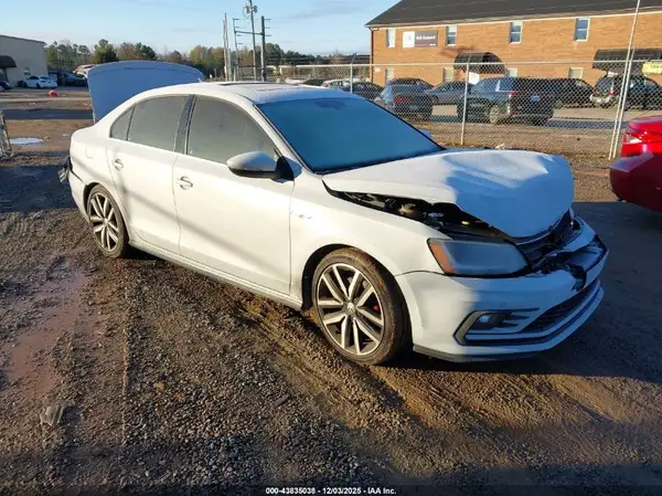 3VW4T7AJ9JM217826 2018 VOLKSWAGEN JETTA - Image 1