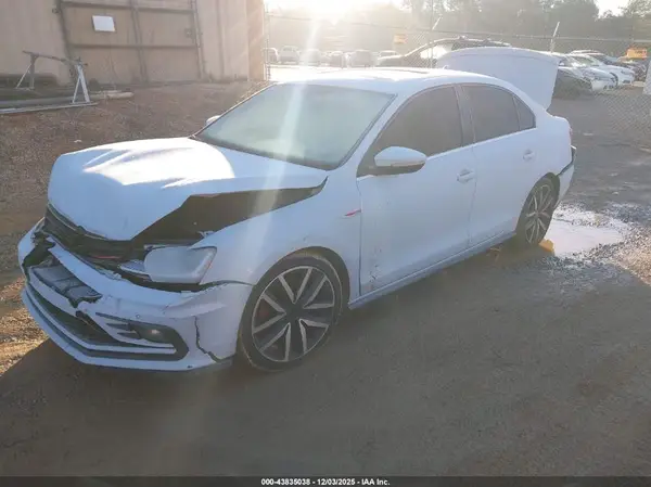 3VW4T7AJ9JM217826 2018 VOLKSWAGEN JETTA - Image 2