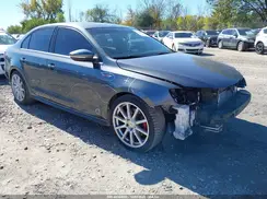 3VW4T7AJXHM301812 2017 VOLKSWAGEN JETTA