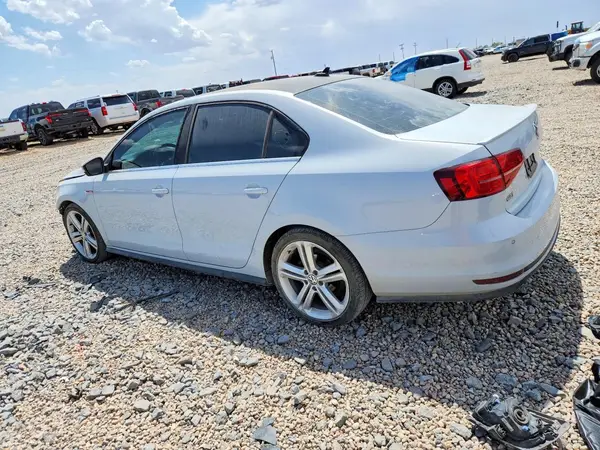 3VW4T7AJXHM371276 2017 VOLKSWAGEN JETTA - Image 2